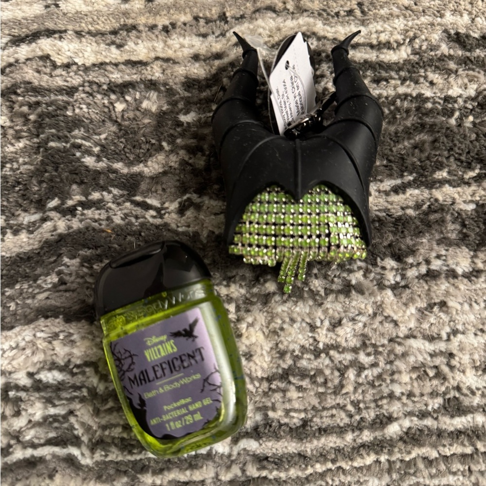 Bath & Body Works Disney Villains Maleficent Bling PocketBac Holder + Sanitizer